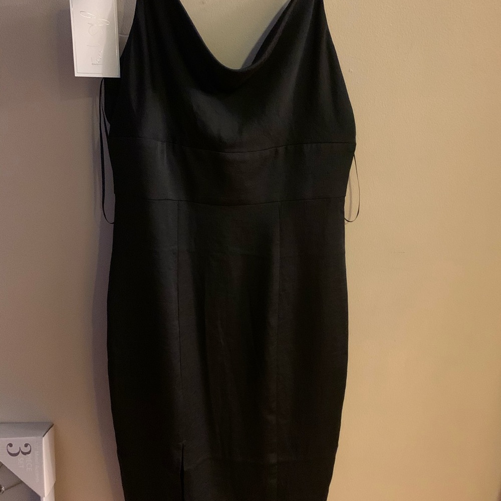 Black express dress